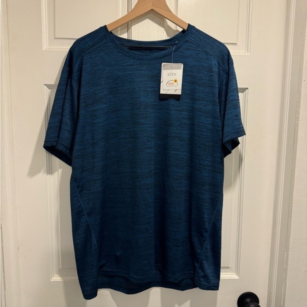NWT Zity Athletic Top